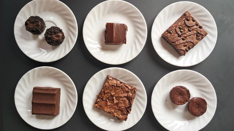 6. Family Fare Chocolate Cheesecake Brownie Bites, 5. Meijer Fudge Iced Brownies, 4. Walmart Fudge Brownies, 3. Gordon Food Service Pillsbury Deluxe Chocolate Brownies, 2. Kroger Extreme Chocolate Decadent Brownies, 1. Target Brownie Bite