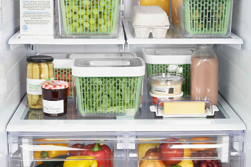 Mistake: Leaving Your Greens Loose in the Crisper Drawer, Mistake: Storing Fresh Produce in Sealed Plastic Bags, Mistake: Leaving Berries Exposed to Air and Trapped Moisture, Mistake: Keeping Fresh Herbs Too Dry