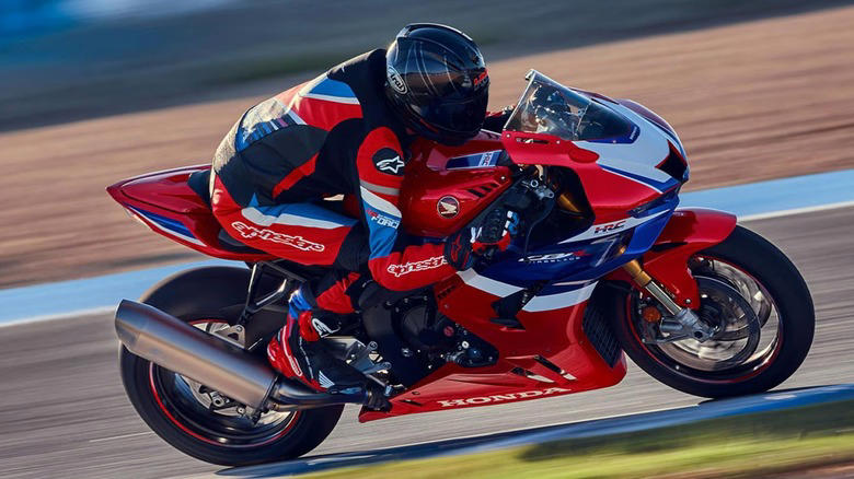 CB500 Hornet/CBR500R, CB650R/CBR650R E-Clutch, NC750X DCT, Montesa Cota 4RT 260R/301RR, CB1000 Hornet SP, NT1100 DCT, Africa Twin, CBR1000RR-R Fireblade SP