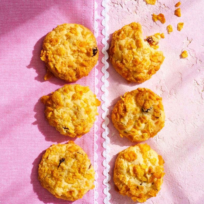 How to pack the perfect lunch box, Plan & prepare, Food safety, Tasty lunch box recipes, Easy, cheesy savoury muffins , Tuna sushi sandwiches , Raspberry muffins , Air fryer popcorn-coated chicken with honey BBQ sauce , Basic cheese muffins , Brekkie bliss balls , Air fryer puff pastry twists with spinach & fetta , Date and apricot loaf , Apricot bliss balls , Lunchbox eggs with everything-bagel seasoning , Corn and buttermilk fritters , Zucchini slice with carrot and bacon , Zucchini and cheese fritters , Date scones , Tasty tuna croquettes , Zucchini slice , Cheesymite scrolls , Zucchini and corn muffins , Raspberry and banana mini muffins , Quick chicken nuggets , Ham, cheese and zucchini pizza scrolls , Mini ham, cheese and tomato frittatas , Mini tomato and cheese quiches , Chicken and mango rice paper rolls , Lunch box pasta salad , Spotty cookies , Lemon and currant loaf