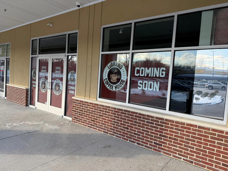 Shore chef returns to Food Network, Gateway Bar &amp; Liquors adds kitchen, full menu, Shore Good Eats closing in Neptune, moving to Berkeley Township, Roots Steakhouse coming to Rumson , A Cup of Literature opens in Asbury Park, Freehold Distilling Company is under way , Anjelica's Restaurant named to USA TODAY list , MilkShake Factory coming to Jersey Shore, LeGrand Coffee House to open in Middletown, JBJ Soul Kitchen expanding to Asbury Park , Lobster Shanty becoming new event venue, Insomina Cookies to open in Red Bank, Wonder expanding to Ocean Township