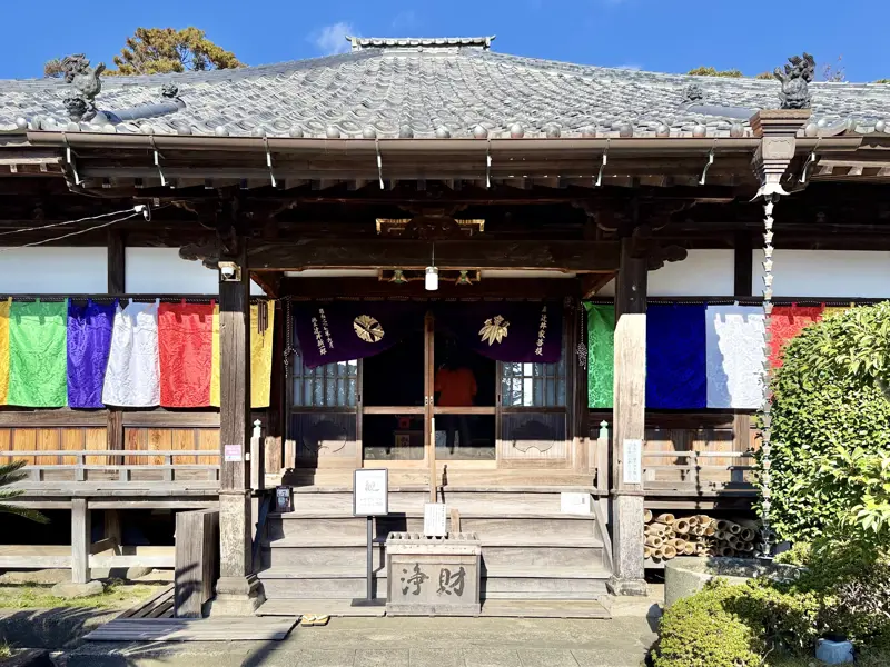 築120年の古民家が語る「陰影」の美学, 「二河白道」が教えてくれる、心の渡り, 食を通して歴史を知る。「三浦水軍寿司握り体験」, お寺を拠点に地域をつなぐ