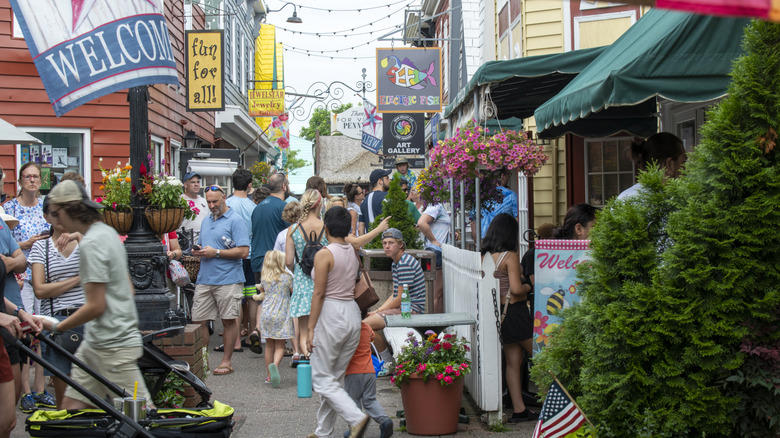 Breckenridge, Colorado, Leavenworth, Washington, Montauk, New York, Key West, Florida, Rehoboth Beach, Delaware, Methodology