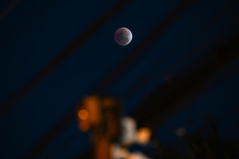 See the spectacular beauty of the red moon with lunar eclipse photos