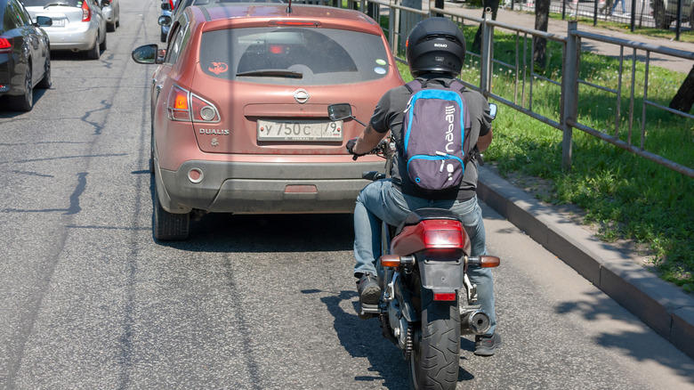 Don't drive in the center of the lane if you can help it Practice slow maneuvers, Don't skip the riding safety course, You can start a Harley-Davidson without the key fob, Don't forget to put your Harley in transport mode on the trailer, Where your eyes go, your bike goes, Harley-Davidson financing options are available