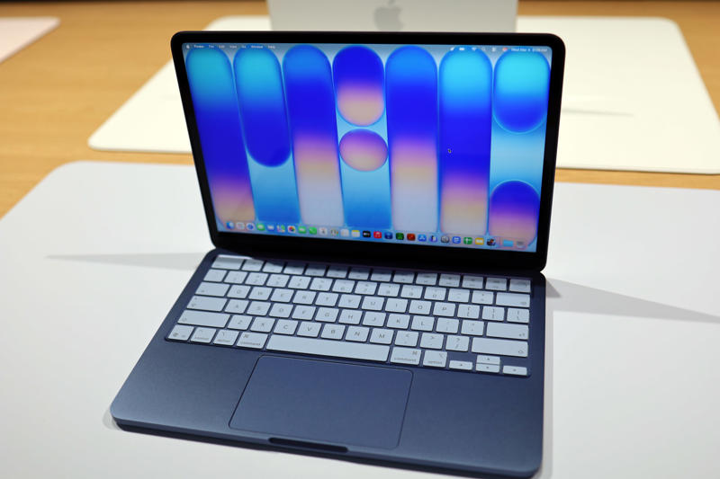 The MacBook Neo is more powerful, The iPad is more portable, The iPad and MacBook are very different software experiences, Verdict