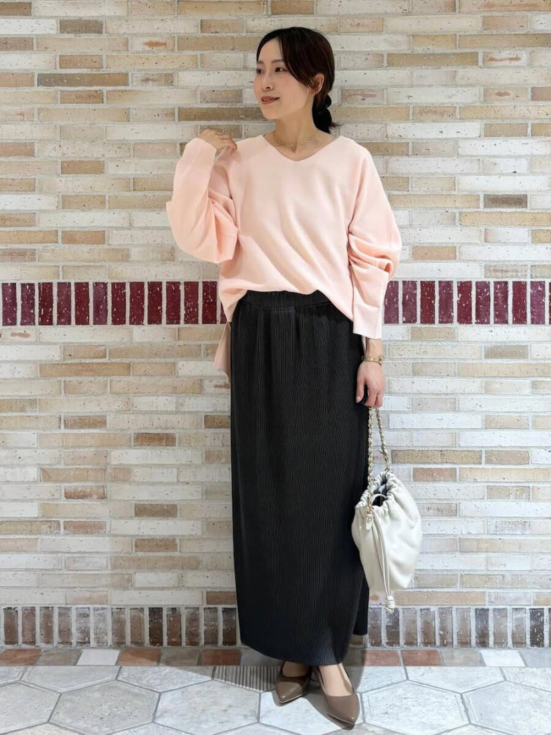 ラフなのにしっかりおしゃれ見え♡今っぽレイヤードコーデ, ゆる×すっきりで好バランス♪スタイルアップコーデ, ピンク×グレーで洗練見え！大人のきちんと見えコーデ, デニム合わせで爽やかに♪春カジュアルコーデ, 淡色でやわらかく♡大人のリラクシー春コーデ