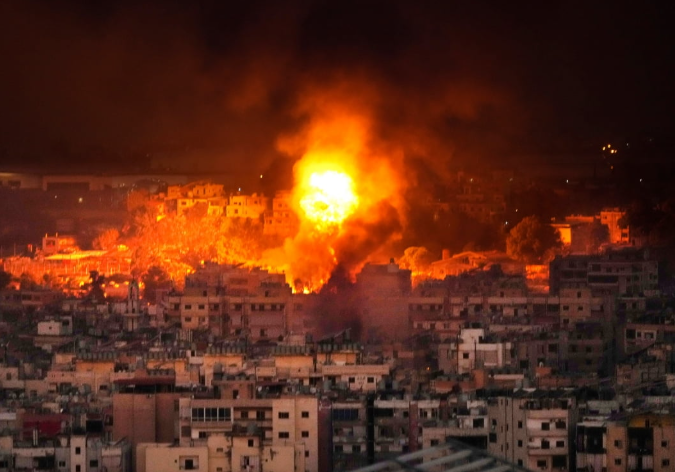 サウジアラビア、外交強調の後に「空爆促進」疑惑,  スンニ・シーアの盟主、古くからの競争構図,  ムハンマド・ビン・サルマン皇太子の態度変化、なぜ？,  戦略的計算：和解と牽制の並行,  報復と拡大の影