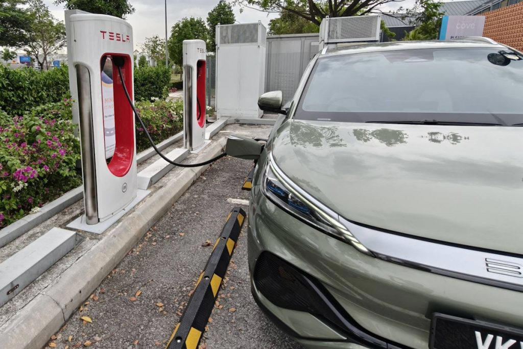 Which non-Tesla EVs can support Tesla Supercharger?, How to activate Tesla Supercharger for non-Tesla EVs?, Be aware of the short charging cable on Tesla Supercharger V3 posts, Charging speed limitation for 800V-based EVs