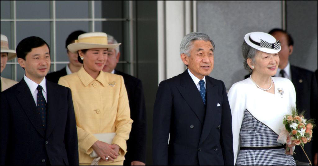 よくある“皇室礼賛物語”ではない, 美智子皇后・明仁天皇が選んだ道, 徳仁天皇・雅子さまの模索, 徳仁天皇が雅子さまから受け取ったもの, 理解されない皇太子妃, 「家業」をめぐる方針の相違