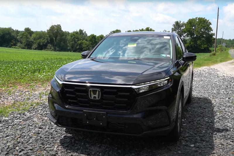 2024 Toyota Highlander (,815), 2025 Honda CR-V (,850), 2025 Lexus UX 300h Hybrid (,900), 2024 Toyota Venza Hybrid (,945), 2024 Acura RDX (,950), 2025 Volvo XC40 AWD (,895), 2025 Audi Q3 (,495), Volkswagen Taos (,390), Jeep Compass (,995), Chevrolet Equinox (,800), Nissan Rogue (,690), Hyundai Tucson (,875), GMC Terrain (,500), Ford Escape (,495)