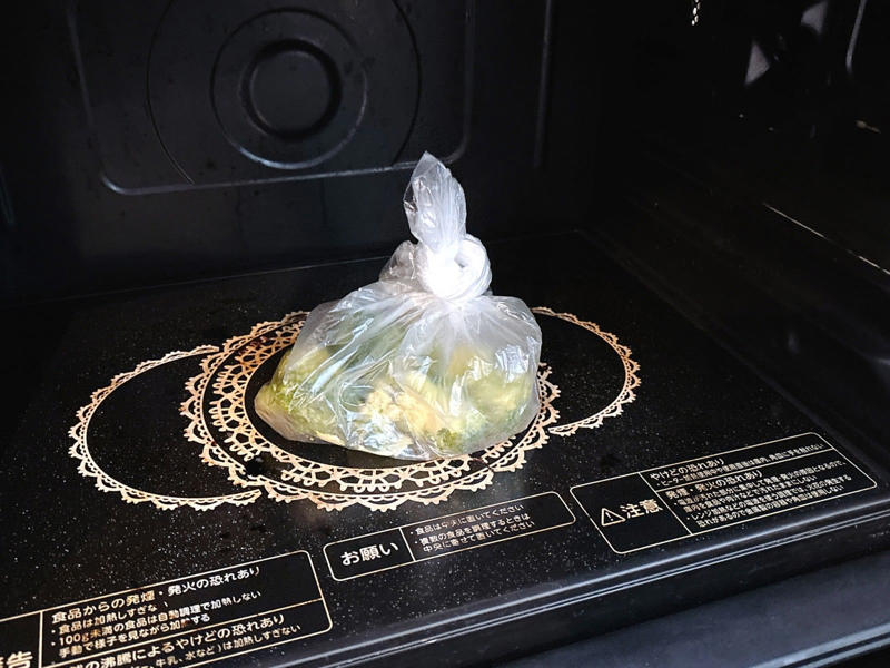 NGその1．電子レンジに直接置いて温める, NGその2．天ぷら・揚げ物を電子レンジで温める, NGその3．袋の口を固結びしたまま電子レンジに入れる, アイラップの使い方を見直そう