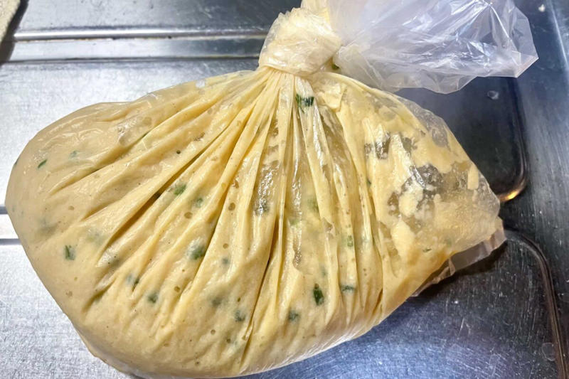 ■「豆腐のお焼き」の材料, ■まな板も包丁もいらないお手軽レシピ, ■生地がゆるめなので丁寧に焼く, ■味しっかりめで、おつまみに最高