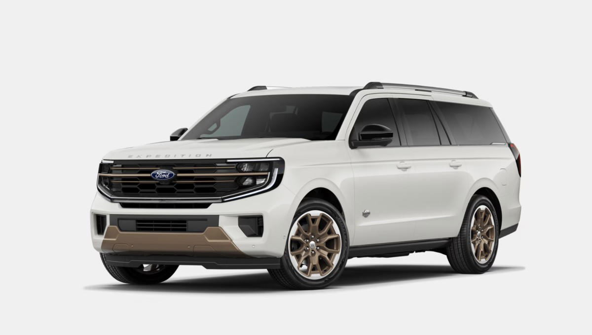 The best cargo-haulers you can buy, 5. Chevrolet Tahoe: 72.6 Cubic Feet, 4. Ford Expedition Max: 84.5 Cubic Feet, 3. GMC Yukon XL: 93.6 Cubic Feet, 2. Chevrolet Suburban: 93.8 Cubic Feet, 1. Cadillac Escalade ESV, Honorable Mentions, Final Thoughts
