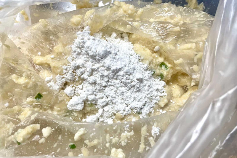 ■「豆腐のお焼き」の材料, ■まな板も包丁もいらないお手軽レシピ, ■生地がゆるめなので丁寧に焼く, ■味しっかりめで、おつまみに最高