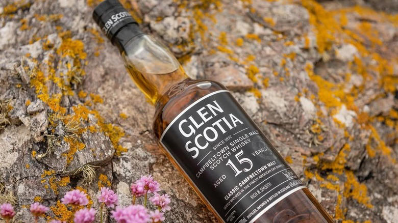Glen Scotia 15-year, Talisker 10-year, Loch Lomond 18-year, Benriach The Twelve, Ardbeg 10-year, Laphroaig 18-year, Oban 14-year, Aberfeldy 12-year, Glenfiddich Gran Reserva 21-year, Chivas Regal 18-year Pauillac Wine Finish