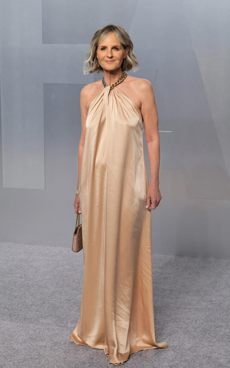 Helen Hunt in Stella McCartney Oscars 2026, Jane Fonda, Sarah Pidgeon in Calvin Klein, Olivia Rodrigo in Saint Laurent, Naomi Watts in Balenciaga, Monica Lewinsky in Oscar de la Renta, Kim Kardashian in Gucci, Wendi Deng Murdoch and Grace Murdoch, Minnie Driver, Nicole Kidman, Marisa Abela in Revolve, Zoe Saldana in Saint Laurent, Helen Hunt in Stella McCartney, Hailey Bieber in Giorgio Armani, Kaia Gerber in Givenchy, Colman Domingo in Jacquemus, Philippine Leroy-Beaulieu, Sir Mick Jagger and Melanie Hamrick, Jeff Goldblum and Emilie Livingston in ERL Artisanal, Cara Delevingne in Thom Browne, Karlie Kloss in Gucci, Anjelica Huston, Sarah Paulson and Holland Taylor, Leslie Mann, Meg Ryan, Lauren Sanchez Bezos and Jeff Bezos, Tracee Ellis Ross in Marine Serre, Dree Hemingway in Conner Ives, Isla Fisher in Yara Shoemaker, Jessica Alba in Tamara Ralph, Kris Jenner in vintage Valentino, Rachel Sennott in Balenciaga, Dua Lipa and Callum Turner, Kristen Wiig in Monse, Elle and Dakota Fanning, Simone Ashley, Laura Harrier in Gucci, Kendall Jenner in Chanel, Grace Gummer, Mamie Gummer, Louisa Jacobson in Khaite, Suki Waterhouse and Robert Pattinson, Rita Ora in Tamara Ralph, Jessie Buckley in Chanel, Nicole Kidman in Chanel, Rose Byrne in Dior, Teyana Taylor in Chanel, Renate Reinsve in Louis Vuitton, Timothée Chalamet in Givenchy, Kylie Jenner in Schiaparelli, Demi Moore in Gucci, Gwyneth Paltrow in Armani Privé, Michael B. Jordan in Louis Vuitton, Zendaya and Robert Pattinson, Emma Stone in Louis Vuitton, Kate Hudson and Goldie Hawn, Chase Infiniti in Louis Vuitton, Felicity Jones in Prada, Anne Hathaway in Valentino, Odessa A’zion in Valentino, Wunmi Mosaku in Louis Vuitton, Elle Fanning in Givenchy, Kirsten Dunst and Jesse Plemons, Amy Madigan in Dior, Zoe Saldaña in Saint Laurent, Mia Goth in Dior, Paul Mescal and Gracie Abrams, Inga Ibsdotter Lilleaas in Loewe, Mikey Madison in Dior, Rachel McAdams in Alberta Ferretti, Mckenna Grace, Pedro Pascal in Chanel, Barbie Ferreira in GapStudio, Adrien Brody in Gucci, Jacob Elordi in Bottega Veneta, Charithra Chandran in Miss Sohee, EJAE in Dior, Audrey Nuna in Thom Browne, Rei Ami in Rahul Mishra, Huma Abedin and Anna Wintour, Leonardo DiCaprio in Dior, Kate Hawley, Damson Idris in Prada, Sigourney Weaver in Valentino, Alana Haim in Louis Vuitton, Heidi Klum, Hudson Williams in Balenciaga, Alicia Silverstone, Channing Tatum in Versace, Kathy Bates, Chloe Zhao, Joel Edgerton, Misty Copeland in David Koma, Maya Rudolph in Chanel, Ava DuVernay in Louis Vuitton, Anna Wintour, Benicio Del Toro in Giorgio Armani, Usher in Giuliva Heritage, Melissa McCarthy, Jack O’Connell in Dunhill, Lola Kirke in Simone Rocha, Fran Drescher in Ami, Jason Bateman in Dunhill, Ariana Greenblatt in John Galliano, Stellan Skarsgård, Kristen Wiig in Elie Saab, Jacobi Jupe, Kieran Culkin in Paul Smith, Nick Jonas and Priyanka Chopra Jonas, Wagner Moura in Zegna, Conan O’Brien, Vicky Krieps in Bottega Veneta, Ethan Hawke, Shaboozey in Campillo, Spike Lee, Joe Alwyn in Valentino, Kevin O’Leary, Ryan Destiny in Ami, Javier Bardem, Mark Strong in Giorgio Armani, Felix Kammerer in Saint Laurent, Ginnifer Goodwin in Monse, Susie and Nick Cave, Amelia Dimoldenberg in Ralph Lauren, Manu Rios in Saint Laurent