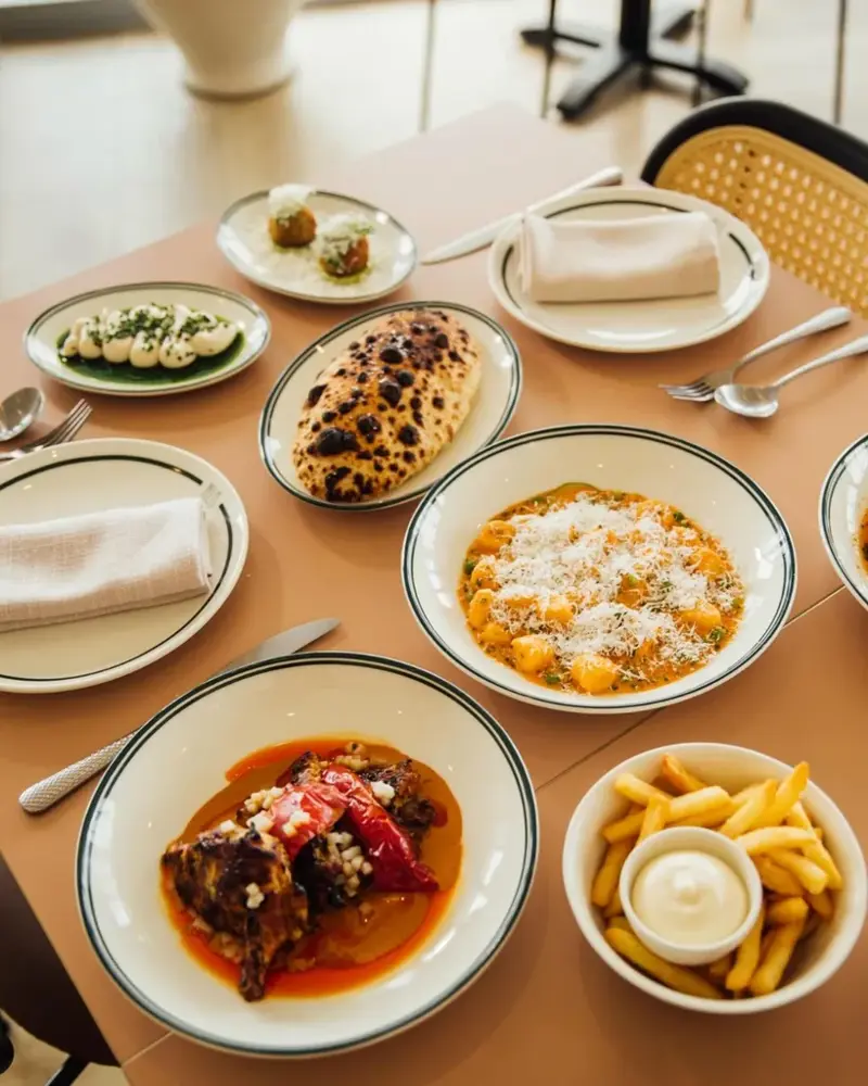Theo’s Social Club, Cibaria Noosa, Ricky’s River Bar &amp; Restaurant, Lucio’s Marina, Sum Yung Guys, Peli’s Noosa, Somedays Pizza, Bistro C