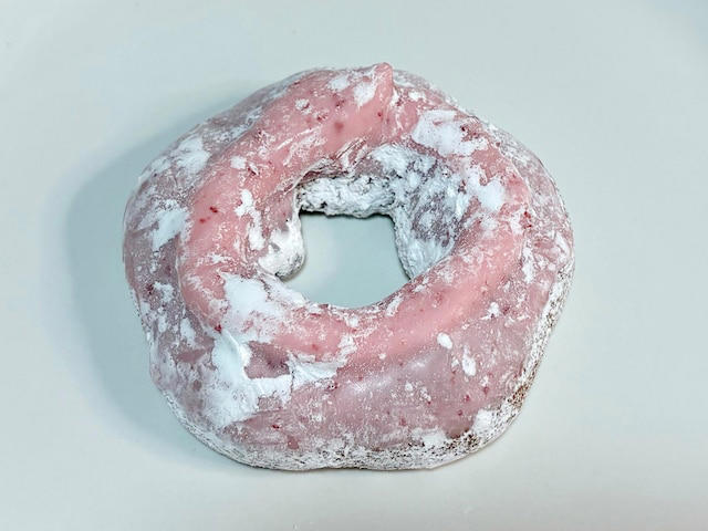 1. 「桜もちっとドーナツ 咲くいちごみるく」, 2. 「桜もちっとドーナツ 春かおるいちご風」, 3. 「桜もちっとドーナツ 春めくいちごホイップだいふく風」, 4. 「桜もちっとドーナツ 花やぐいちごみるくカスタード」