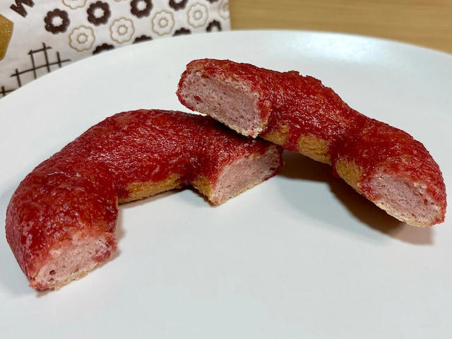 1. 「桜もちっとドーナツ 咲くいちごみるく」, 2. 「桜もちっとドーナツ 春かおるいちご風」, 3. 「桜もちっとドーナツ 春めくいちごホイップだいふく風」, 4. 「桜もちっとドーナツ 花やぐいちごみるくカスタード」