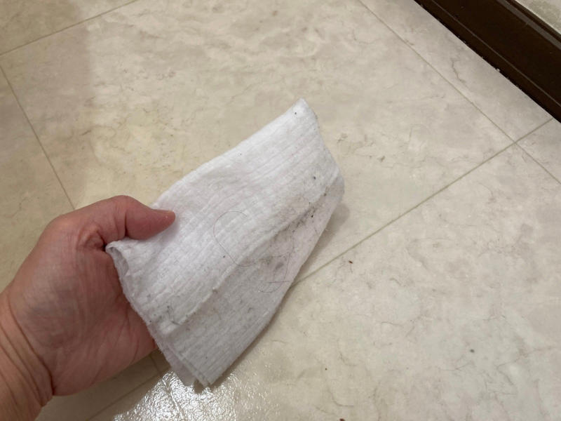その1.便器の中だけを掃除して終わらせる, その2.いきなりウエットシートで拭く, その3.洗剤を多く使いすぎている, その4.手が触れる場所を掃除していない