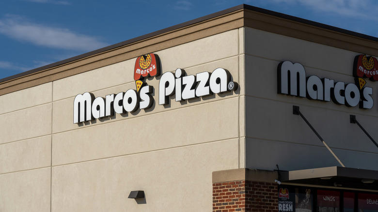 1. Round Table Pizza, 2. Papa John's Pizza, 3. Pizza Hut, 4. Donatos Pizza, 5. Domino's Pizza, 6. Blaze Pizza, 7. MOD Pizza, 8. Marco's Pizza, 9. Jet's Pizza, 10. Hungry Howie's Pizza
