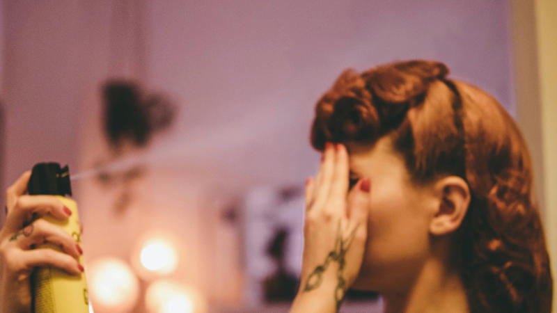 9. It Can Double as a Styling Product 1. It Saves You a Lot of Time, 2. It Adds Instant Volume, 3. It Extends the Life of Your Blowout, 4. It's Great for Post-Workout Hair, 5. It Reduces Heat Damage, 6. It's Travel-Friendly, 7. It Helps Preserve Color-Treated Hair, 8. It Works on Multiple Hair Types, 9. It Can Double as a Styling Product, 10. It's Budget-Friendly, 1. It Can Cause Product Buildup, 2. It May Irritate a Sensitive Scalp, 3. It Doesn't Actually Clean Your Hair, 4. It Can Leave a White or Gray Residue, 5. It Can Weigh Hair Down Over Time, 6. Overuse May Contribute to Hair Loss, 7. Aerosol Formula Raises Health and Environmental Concerns, 8. It Doesn't Work the Same on All Hair Types, 9. It Can Cause or Worsen Dandruff, 10. Fragrance Can Be Overpowering