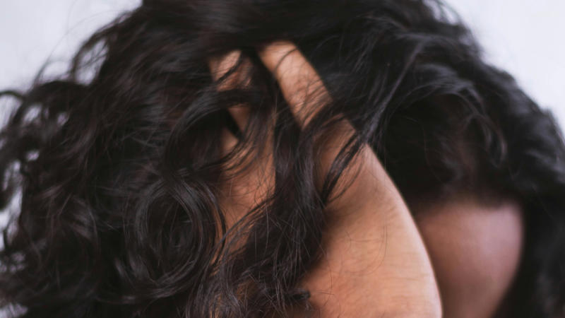 9. It Can Cause or Worsen Dandruff 1. It Saves You a Lot of Time, 2. It Adds Instant Volume, 3. It Extends the Life of Your Blowout, 4. It's Great for Post-Workout Hair, 5. It Reduces Heat Damage, 6. It's Travel-Friendly, 7. It Helps Preserve Color-Treated Hair, 8. It Works on Multiple Hair Types, 9. It Can Double as a Styling Product, 10. It's Budget-Friendly, 1. It Can Cause Product Buildup, 2. It May Irritate a Sensitive Scalp, 3. It Doesn't Actually Clean Your Hair, 4. It Can Leave a White or Gray Residue, 5. It Can Weigh Hair Down Over Time, 6. Overuse May Contribute to Hair Loss, 7. Aerosol Formula Raises Health and Environmental Concerns, 8. It Doesn't Work the Same on All Hair Types, 9. It Can Cause or Worsen Dandruff, 10. Fragrance Can Be Overpowering