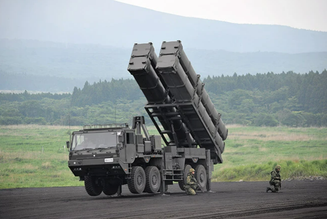 日本、反撃能力強化を本格化, 最新型たいげい型潜水艦の就役, 自衛隊が長距離地対艦ミサイルの配備を強化, 中国・北朝鮮を意識した行動であることを強調, 北東アジアでの軍備増強に懸念