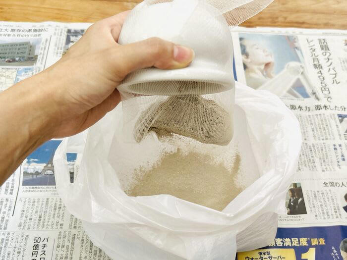 意外なキッチン用品でお線香の香炉を丸ごと掃除！, 手順はとっても簡単！, こんなにきれいになりました♪, 香炉は定期的なお手入れが必要