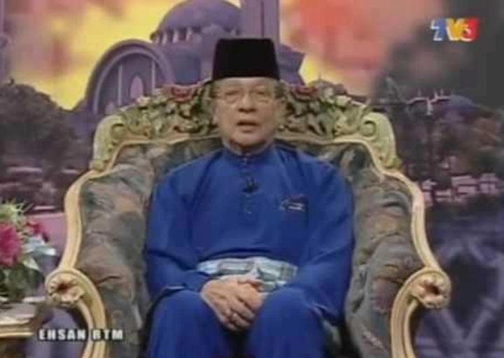 Who is Tan Sri Syed Danial?, It’s not just about sighting the moon, The literal “Big Seal”, The legends who came before