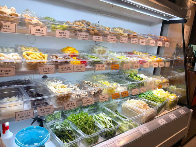 ・七宝麻辣湯というチェーン店へ, ・システムが複雑, ・具材選びのバリエーションがヤバすぎる, ・出来上がったオリジナル麻辣湯は……, ・若い女子に人気なの、納得しかない