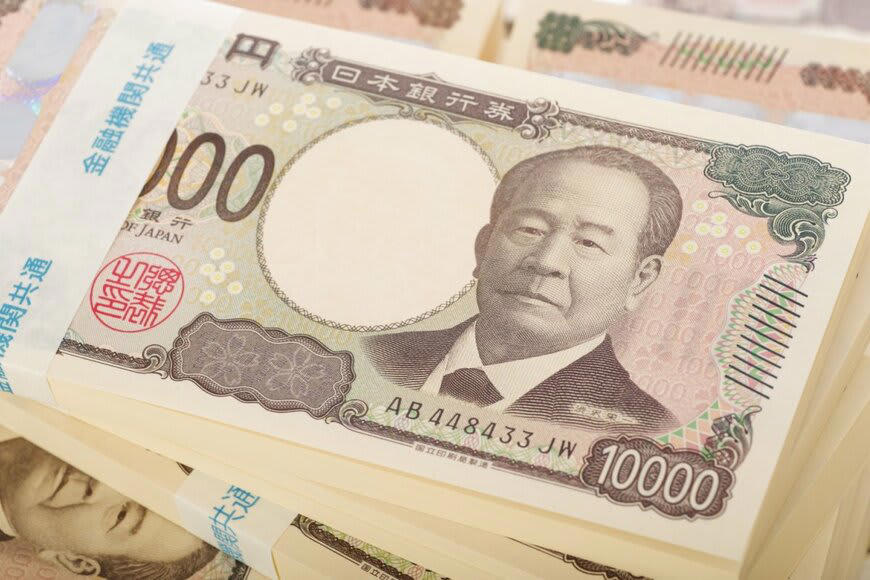 2000万円までの道筋, 投資シミュレーション, 月8万円が厳しい場合は？, 老後に向けた積立投資のポイント, 「新NISA制度」で利益を最大化する, 「長期・定額」でリスクを抑える