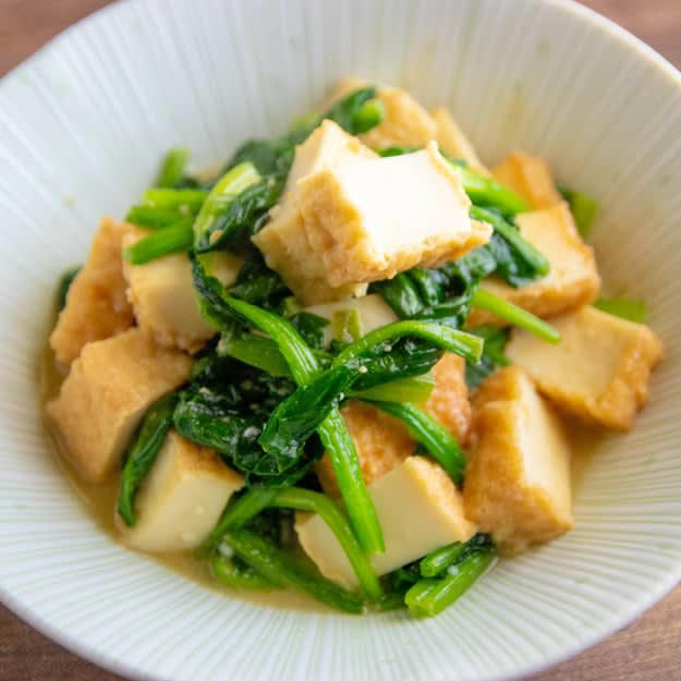 ほうれん草とちくわのナムル, 【ほうれん草とちくわがあったらこれを作るべし】「作り置きで作ったけど全部食べた」味見でなくなるレベルの簡単副菜レシピ, ほうれん草と厚揚げのみそバター炒め, 【ほうれん草と厚揚げがあったらこれ！】バターとみその黄金コンビで作る、満足おかずレシピ, ほうれん草とカニ風味かまぼこのピリ辛ごま和え, 【ほうれん草がどんどん食べられる】めんつゆ＆ラー油で作る「カニカマ入りピリ辛ごま和え」レシピ, ほうれん草の和風チーズおひたし, 【いつものおひたしにチーズを足してみて】かつお節が踊る！ほうれん草ととろけるチーズの和風アレンジレシピ