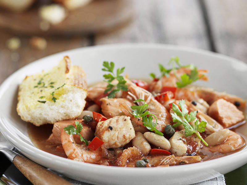 Ingredients, Can this slow cooker Mexican chicken dish be frozen?, Recipe swap: fresh or tinned corn?, More slow cooker recipes