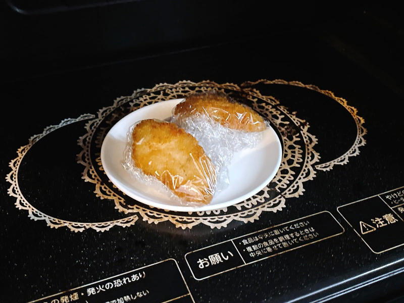 NGその1．油分の多い食品を直接包んで加熱する, NGその2．器にピンと張って食品用ラップをかける, NGその3．オーブントースターや電子レンジのオーブン調理に使用する, 食品用ラップのうっかりミスに気を付けよう