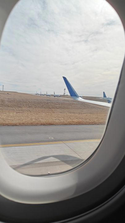 Outage info, impacts, Flight impacts, Security lines, Ground stop issued, Response
