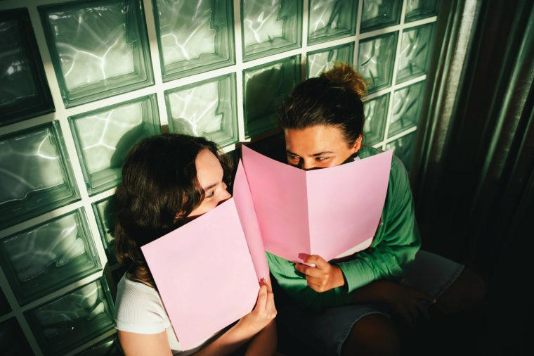 Friendship 'rules' aren't as defined as romantic relationships Friendship 'rules' aren't as defined as romantic relationships, You feel anxious or drained after interacting with them, You're doing all of the heavy lifting, They are spreading toxicity, Other people can see there's an issue, How to raise issues with a 'bad' or difficult friend, Be curious about what might be driving their behaviour, How to know when to move on from a bad friendship, Moving on doesn't need to mean a dramatic 'break up'
