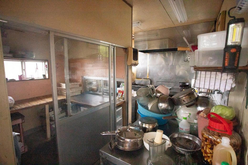 行商から始まった, あたたかい思いになる味を, 「お弁当に対する批判があるよ」, なかなか売れない時代も…, 駅弁グランプリで5冠, 列車の来ない駅に、人を呼び込み続ける