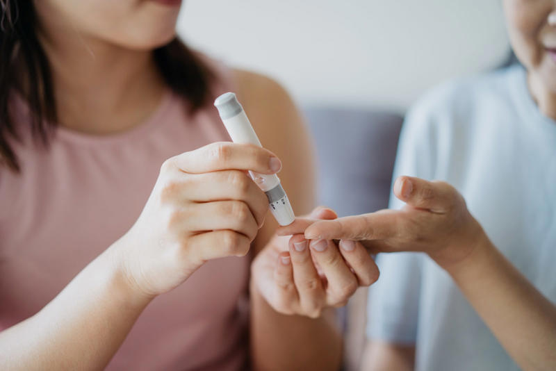 1.気分を高める , 2. カロリーを消費し、健康的な体重を維持する , 3. 心臓の健康をサポートする, 4. 慢性疾患のリスクを低下させる, 5. 血糖値を下げる , 6. ストレスを和らげる, 7. 睡眠の質を向上させる, 8. 脳の働きを活性化させる, 9. 関節痛を軽減する, 10. 下肢静脈瘤の発症を遅らせる, 11. 消化器系を刺激する, 12. 免疫力を高める, 13. 骨を保護する, 14. 創造性を高める, 15. 寿命を延ばす