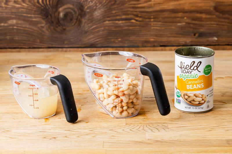 5. Black beans, 4. Dark kidney beans, 3. Cannellini beans, 2. Chickpeas, 1. Pinto beans