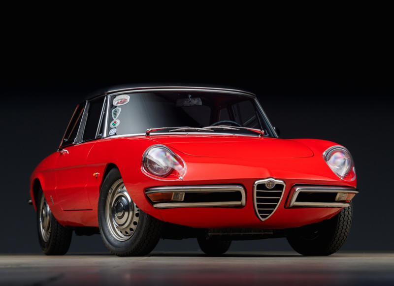 Classic automobiles named after wildlife, Volkswagen Beetle, Chevrolet Corvette Stingray, Chevrolet Impala, Plymouth Road Runner, Shelby Cobra, Mercury Cougar, Ford Puma, Hudson Hornet, Rambler Marlin, Chevrolet Bison, Studebaker Lark, Ford Raptor, Alfa Romeo Spider