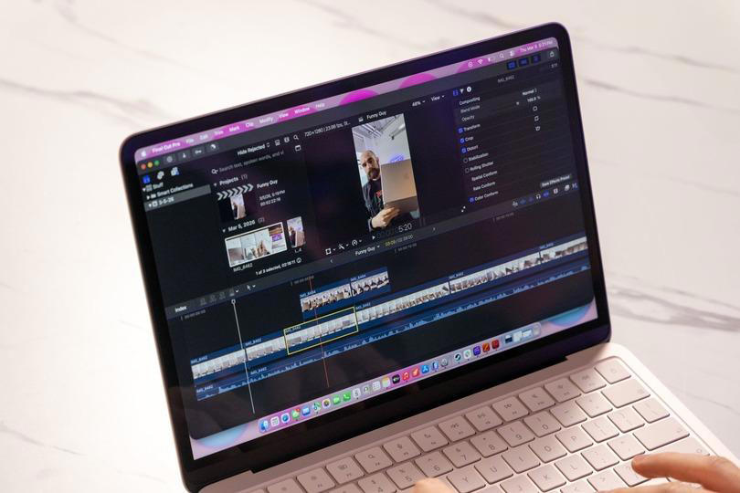 見て触るだけなら他のMacBookと同じ, Macユーザーには見慣れたスクリーン, サウンドも問題なし！, パフォーマンスは想定内, 実際の作業をしてみると…, 充電スピード…おそっ