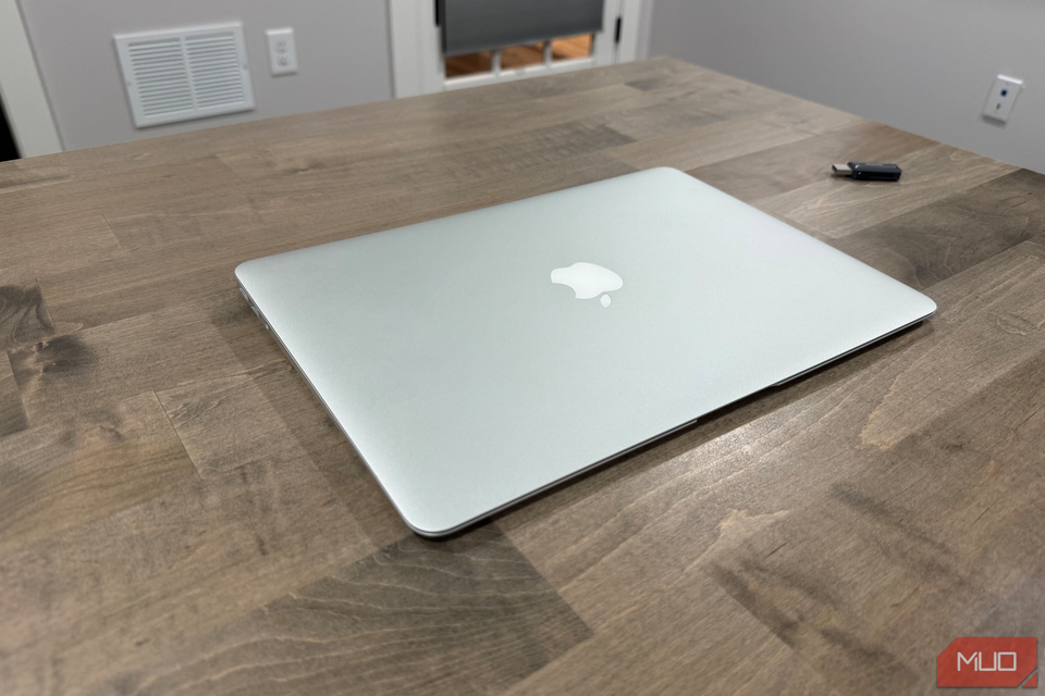 3年前から眠っていたMacBook Airの記憶, インストールにかかる時間はわずか30分, 妥協を感じさせない「第2の現役生活」, 旅の相棒として、これ以上の選択肢はない, 新調する前に古いPCがないか確認せよ