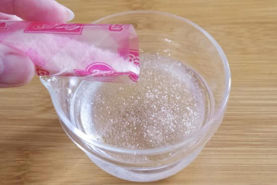 シンプルな材料で意外に簡単「生マシュマロ」作ってみた, ジャムとゼラチンを合わせて、ひたすらミキサーで泡立てる, しゅわっと溶ける不思議なおいしさ, 大きめのボウルがおすすめ, 贈り物にも、自分へのご褒美にも◎