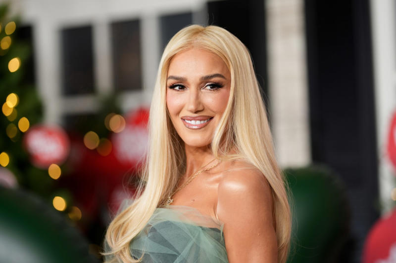 Gwen Stefani reveals what helped her have a baby at 44 The Gwen Stefani miracle, Her son Apollo, I wanted another baby, but..., The prayers of one of her children, Not in ideal conditions, Because of her age, What her eldest son told her, Apology to her son, Her eldest son prayed for her every night, 'Please, God, let my mom have a baby', The miracle happened, Her three children, Married to Blake Shelton, A strong family, Life on a farm, Happy in the countryside
