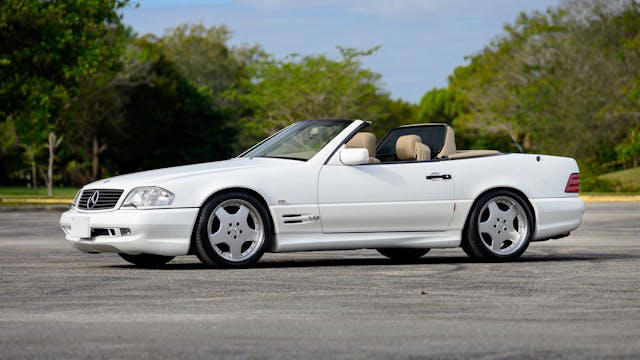 Lot 176: 1967 Datsun 2000 Roadster, Lot 158: 2006 Mercedes-Benz CLK DTM AMG Cabriolet,  Lot 163: 1968 Shelby GT500 KR Fastback, Lot 125: 1997 Mercedes-Benz SL 70 AMG, Lot 270: 1960 Chevrolet El Camino, Lot 157: 1993 Porsche 968 Turbo RS, Lot 127: 1950 Healey Silverstone E-Type, Lot 253: 1965 Porsche 911, Lot 246: 1996 Nissan Skyline GT-R NISMO 400R, Lot 225: 1972 Lamborghini Miura P400 SV, Lot 183: 1988 Porsche 959 Sport, Lot 194: 2005 Porsche Carrera GT, Lot 182: 2003 Ferrari Enzo