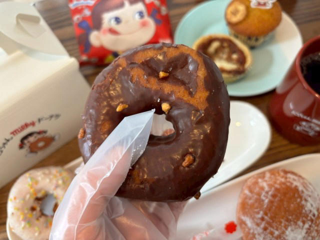 ・まだ開店1分だぞ, ・まずはドリンク, ・包み紙もカワイイ, ・ミートパイとマフィンも購入, ・激レアハッピーバッグを開封してみた, ・ミルキー好きなら一度は行く価値あり, ・今回訪れた店舗の詳細