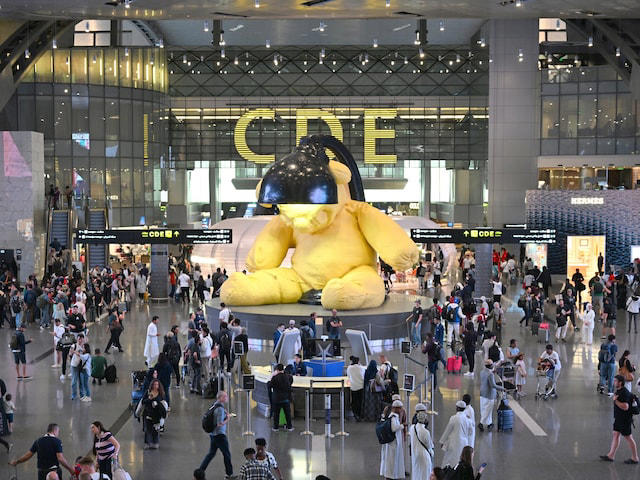 「中東乗り継ぎ」利用が多い本当の理由, 「戦争」で海外旅行保険の保険金はどうなる？, 「航空券変更」はスピード勝負、キャンセル時期は見極めを, 「航空会社」「旅行会社」の選び方が旅行を左右する, 各社の対応を見て今後の海外旅行に生かす