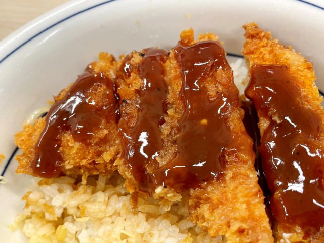 ・「かつや」新商品, ・現れたのは “チャベソー”, ・もう一人の主役, ・堪能からの忘却